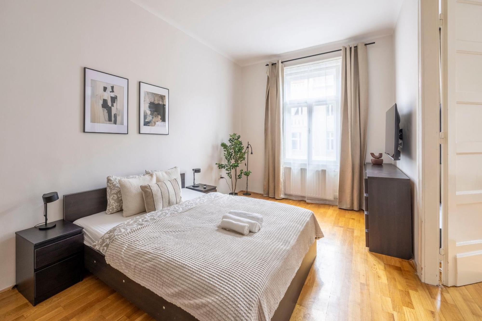 Stylish & Cozy City Center Apartment By Prestige Homes Budapeste Exterior foto