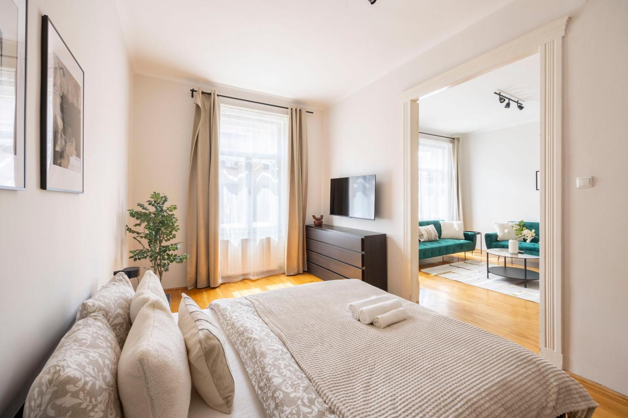 Stylish & Cozy City Center Apartment By Prestige Homes Budapeste Exterior foto